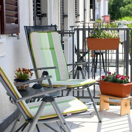 Divia Apartment Rijeka Eksteriør billede