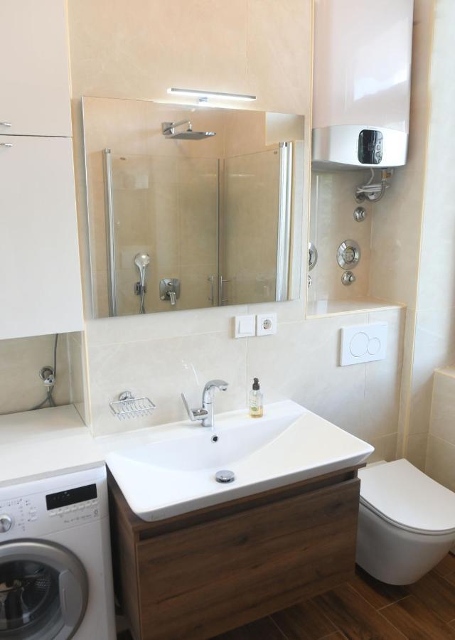 Divia Apartment Rijeka Eksteriør billede