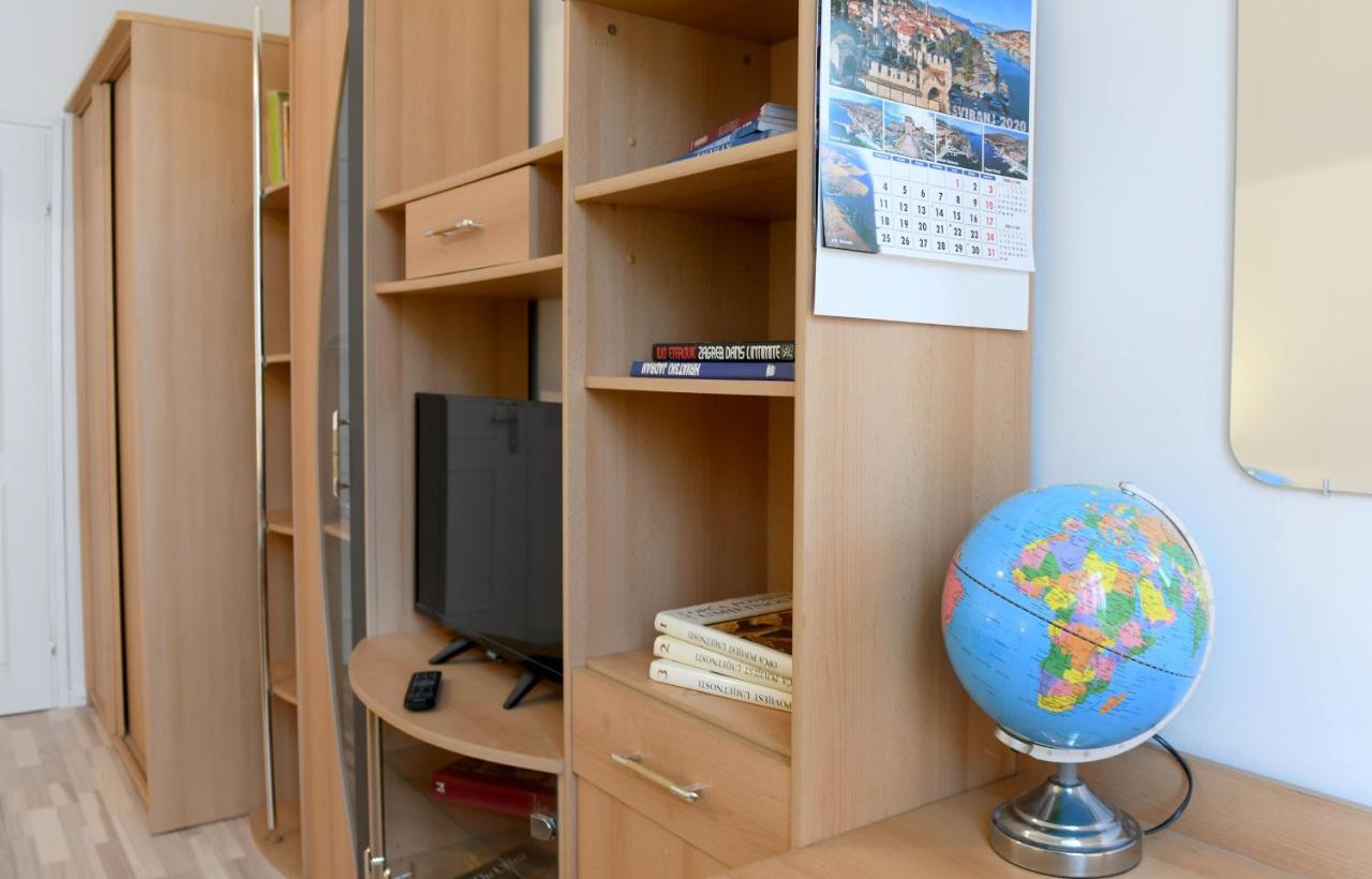 Divia Apartment Rijeka Eksteriør billede