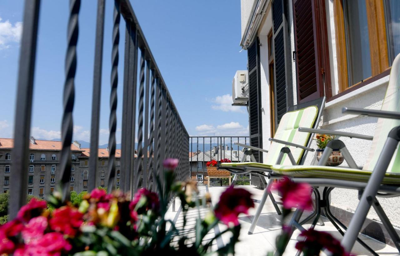 Divia Apartment Rijeka Eksteriør billede